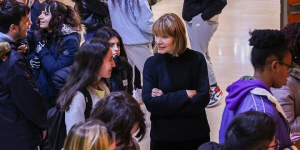 90 jóvenes de Sant Boi reciben ayudas para formación y mejora de sus oportunidades laborales